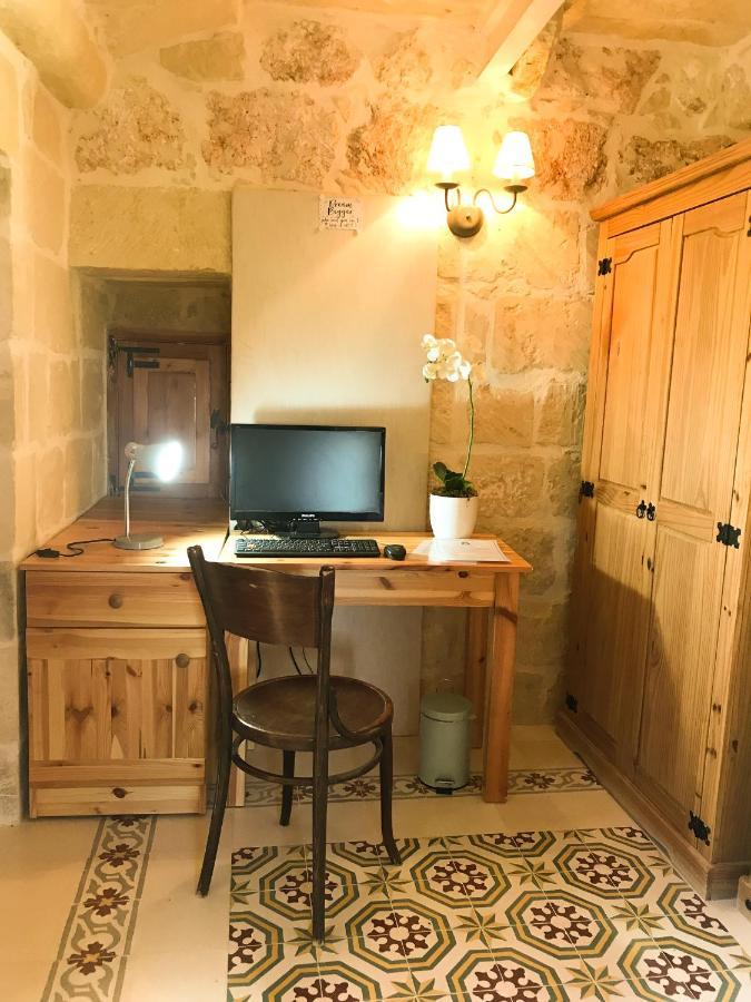 L'Gharix Temple Retreat Apartment Xaghra Exterior photo
